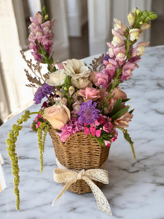 Scalloped Bloom Basket